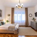 Apartment Casuta Muresan In Centrul Istoric *