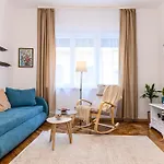 Casuta Muresan In Centrul Istoric * Brașov