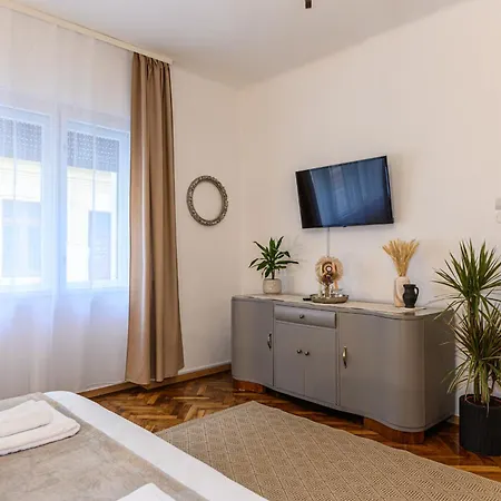 Casuta Muresan In Centrul Istoric 布拉索夫