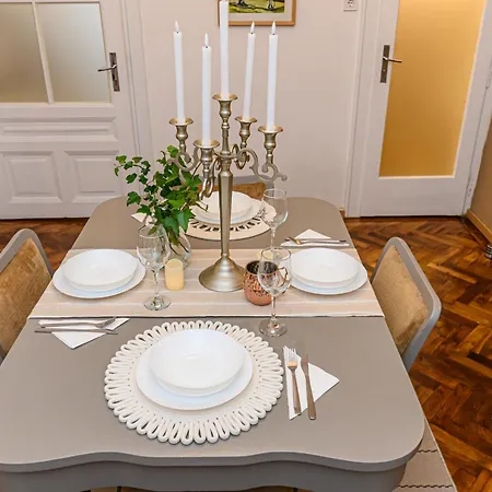 Apartment Casuta Muresan In Centrul Istoric Brasov